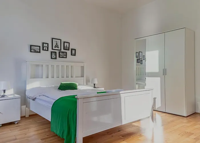 Comfortable 3br Aprt, Next To Belvedere, Ideal For Long * Bécs