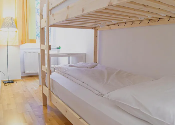 Comfortable 3br Aprt, Next To Belvedere, Ideal For Long Apartman Bécs