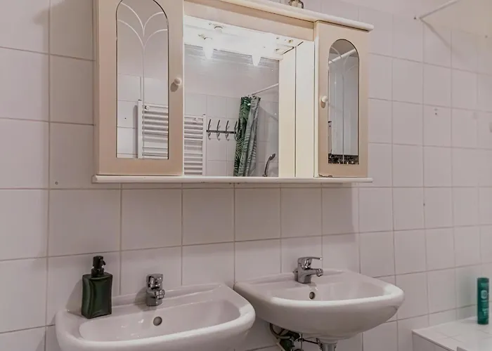 Comfortable 3br Aprt, Next To Belvedere, Ideal For Long *