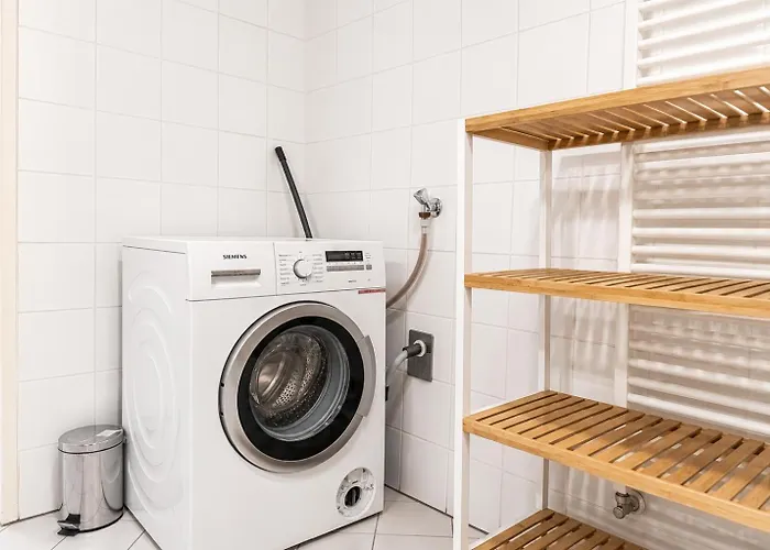 Comfortable 3br Aprt, Next To Belvedere, Ideal For Long *